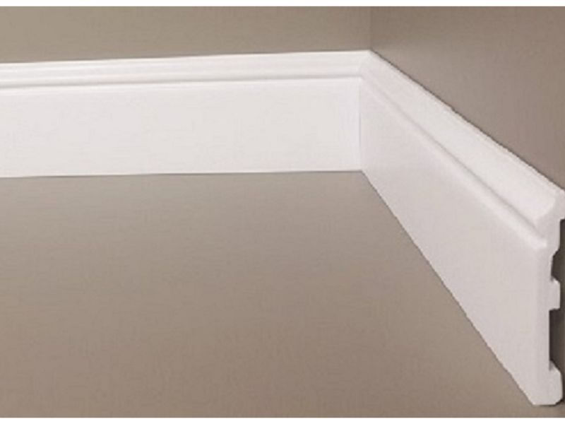 Rodape-Poliestireno-1-Friso-Branco-FL1-8x244cm