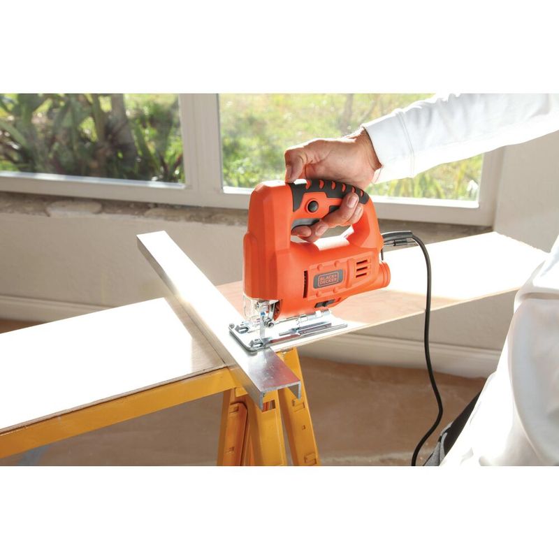 Serra-Tico-Tico-400W-JS10-BR-127V-Black-Decker