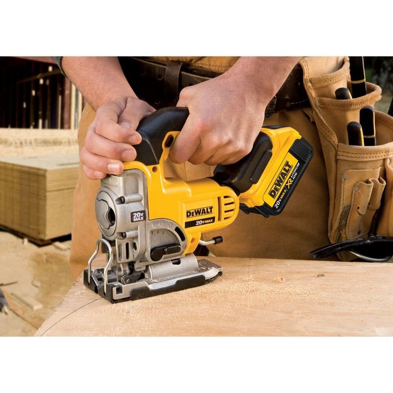 Serra-Tico-Tico-20V-sem-Bateria-DCS331-B3-Dewalt