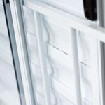Veneziana-6-Folhas-com-Grade-Aluminio-Branco-120x150cm