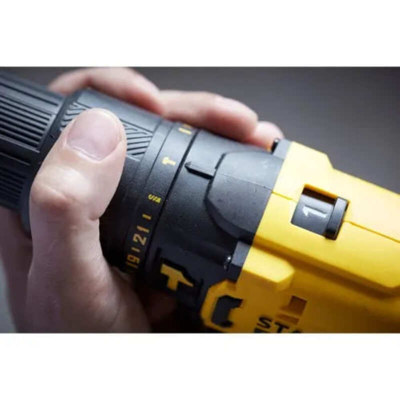 Furadeira-Parafusadeira-de-Impacto-1-2--20V-2-Bat-SCD711C2K-Stanley