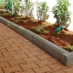 Guia-Cimenticio-para-Jardim-Natural-19x39x9cm-Itauara