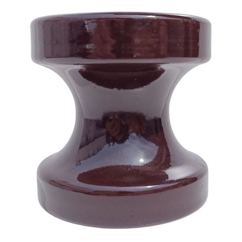 Isolador Porcelana Tipo Roldana 67X72mm