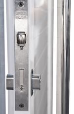 Porta-Pivotante-Lambril-Aluminio-Branco-com-Visor-Direito-210x100cm