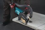 Esmerilhadeira-Angular-9---230mm--2200W-GA9020-220V-Makita