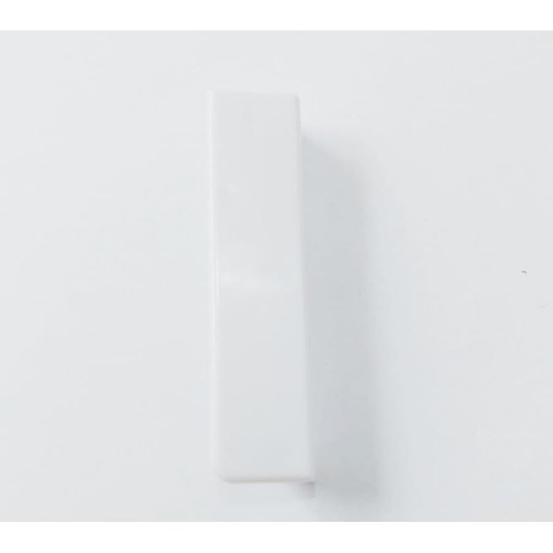 Terminal-Para-Acabamento-de-Rodape-Gelo-Esquerdo-7cm