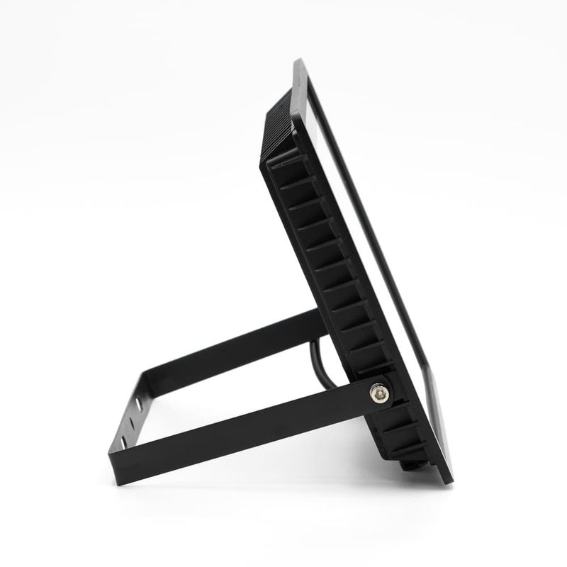 Refletor-de-LED-Slim-150W-IP66-12000-Lumens-Luz-Branca