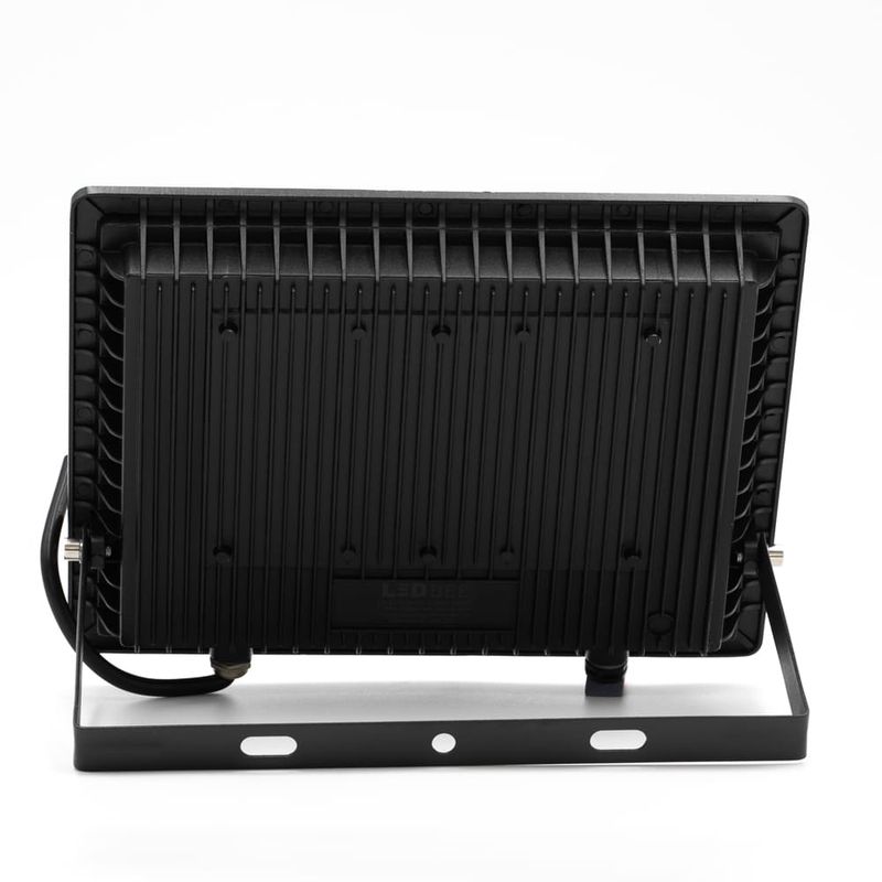 Refletor-de-LED-Slim-150W-IP66-12000-Lumens-Luz-Branca