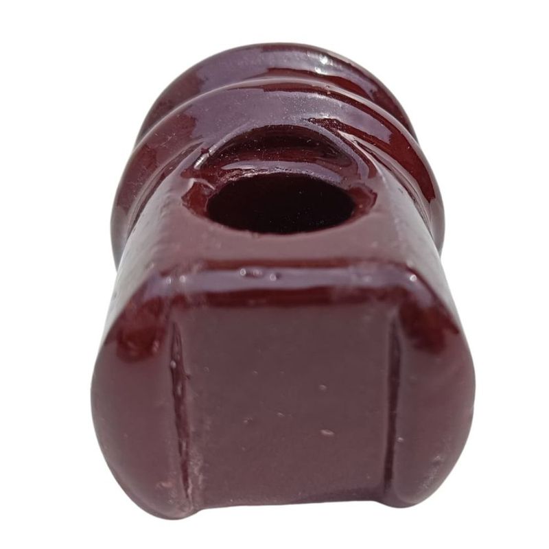 Isolador-Porcelana-Tipo-Pimentao-54X72mm
