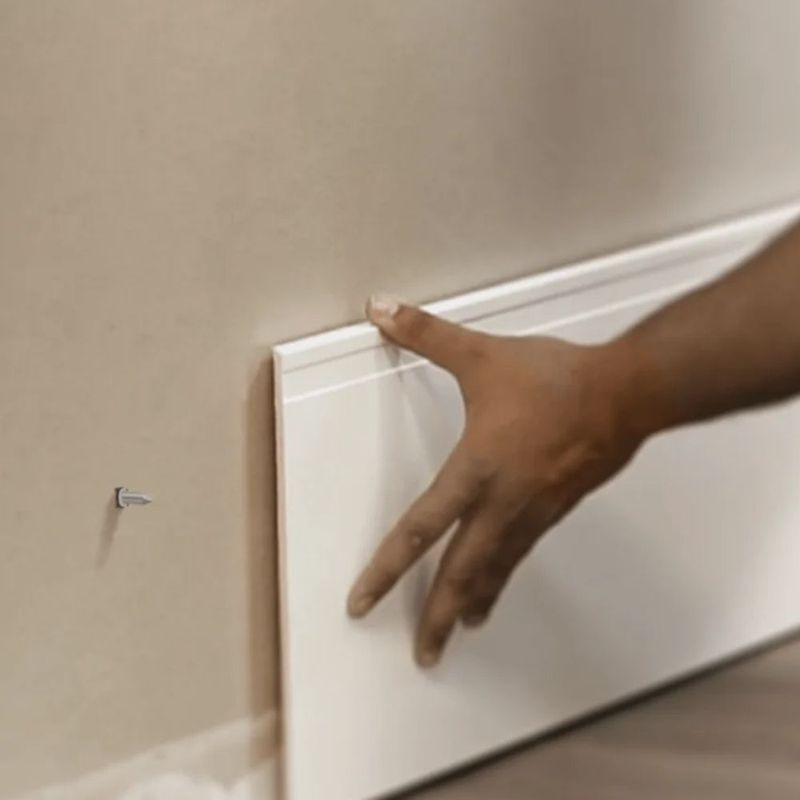 Pregos-para-Rodapes-Arquitech-Fix-Pacote-com-50-unidades