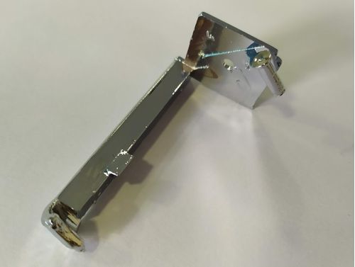 Acabamento de Capa 30X31mm Cromado para Box