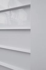 Porta-Laminada-Fechada-Aluminio-Branco-Direito-210x60cm