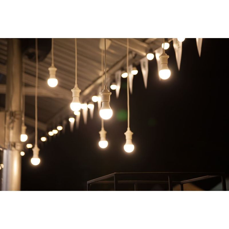 Lampada-de-LED-Bulbo-A60-15W-E27-1511-Lumens-Luz-Amarela