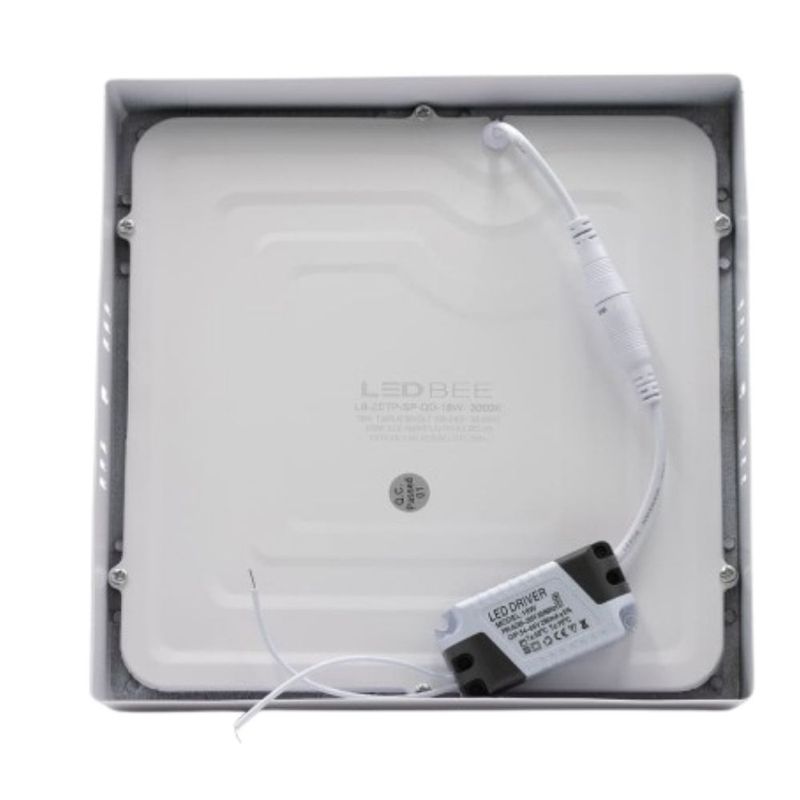 Painel-de-LED-Sobrepor-18W-20x20cm-1350-Lumens-Luz-Amarela