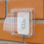 Protetor-de-Interruptor-Dryplug-Transparente-Simples