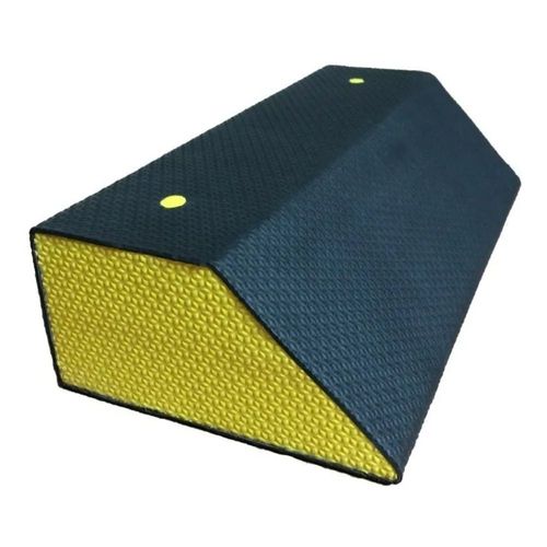 Limitador em EVA Trava Rodas para Vagas 50x15,5x90cm