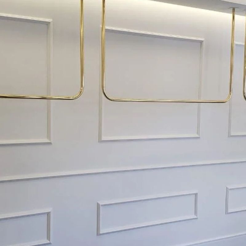 Rodameio-Poliestireno-Branco-Liso-3x16x240cm