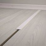 Perfil-T-Tecno-nº-02-Fresno-Decape-1x37cm-Barra-c--18m
