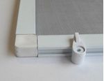 Trava-de-Encaixe-para-Tela-Mosquiteira-em-Nylon-Branca-04-Pecas