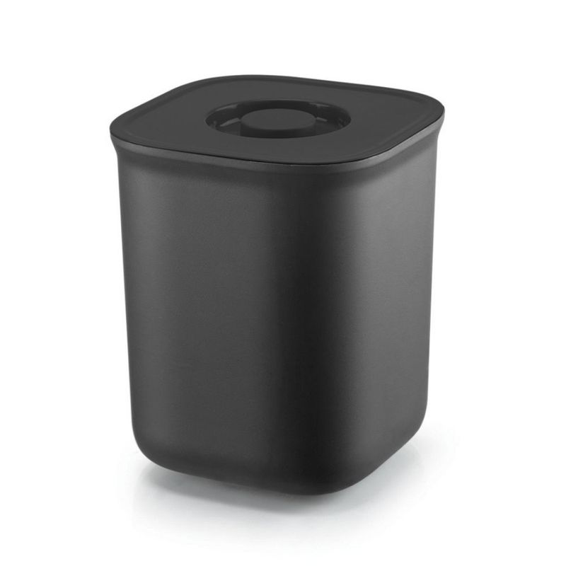 Lixeira-Quadrada-4L-Preta-com-Tampa-Daplast