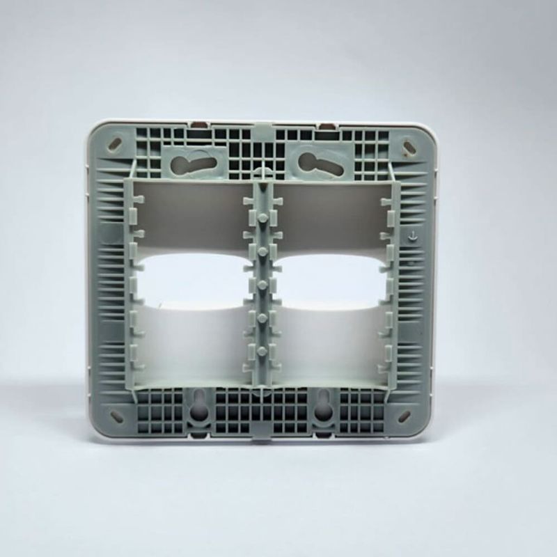 Placa 2 Postos Separados 4x4 com Suporte Branca Gracia