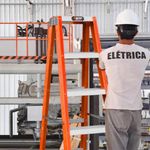 Escada Fibra Duplo Acesso Profissional 2x15 30 Degraus 4,3m Botafogo