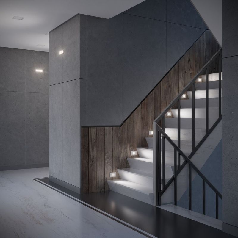 Luminária de Emergência Balizador Branco LED 1W Luz Branca 100 lúmens