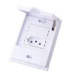 Tomada 2P+T 20A/250V com Proteção IP54 para Áreas Externas BL´Acqua