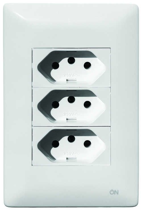 Conjunto 3 Tomadas 2P+T 10A 4x2 Stylus Ilumi