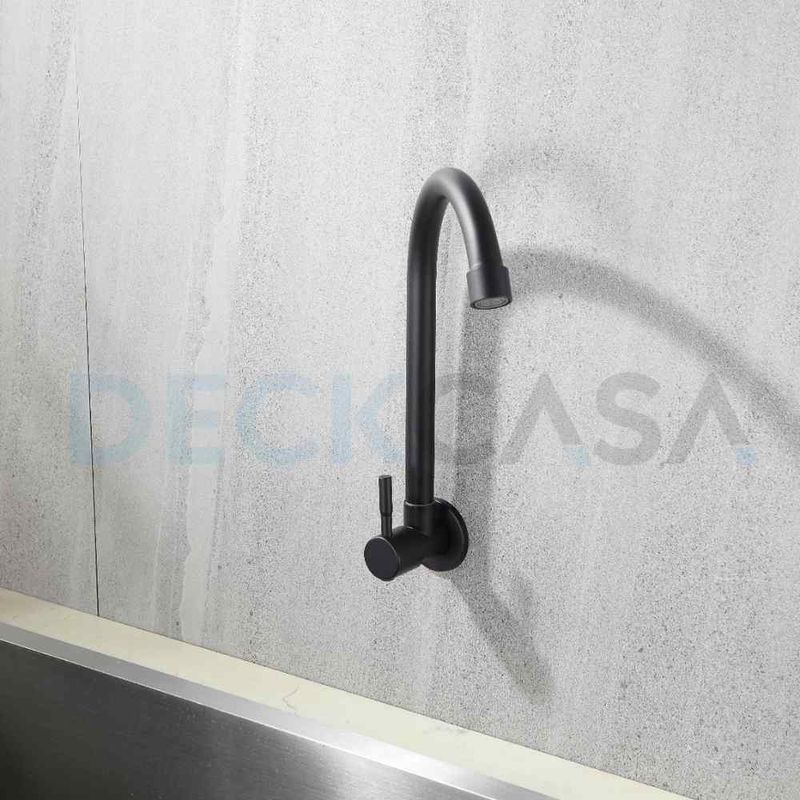 Torneira para Cozinha Parede 1/4V Bica Média Preto Fosco 23cm