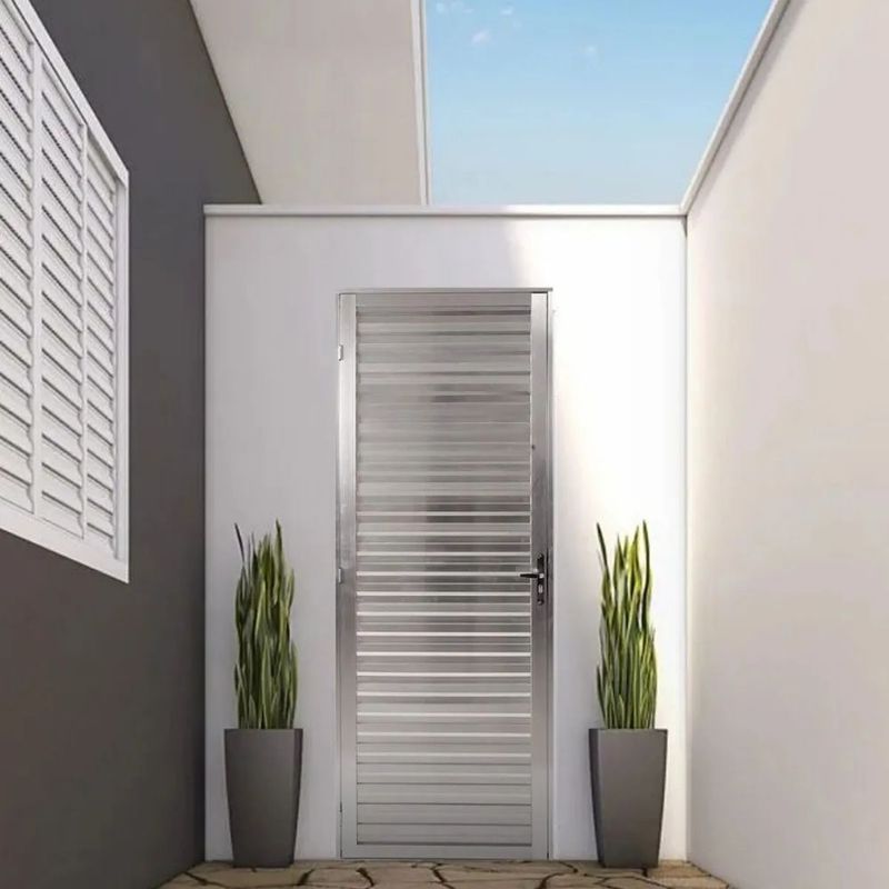 Porta Palheta Alumínio Brilhante Esquerdo 210x70cm