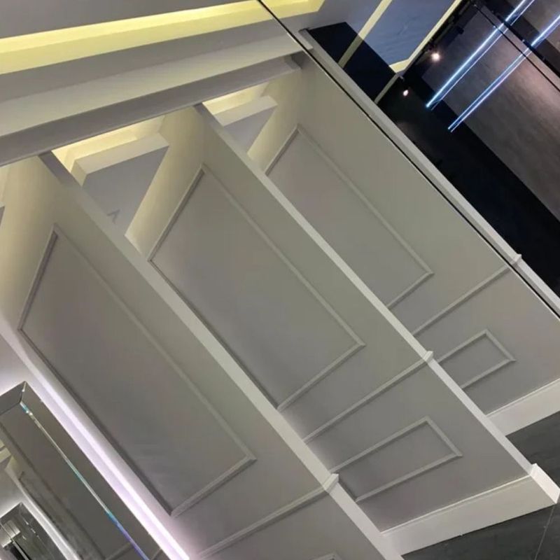 Rodameio Poliestireno Branco Frisado 4x17x240cm