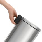 Lixeira Loop Redonda com Pedal 12L Cromada com Tampa Tramontina