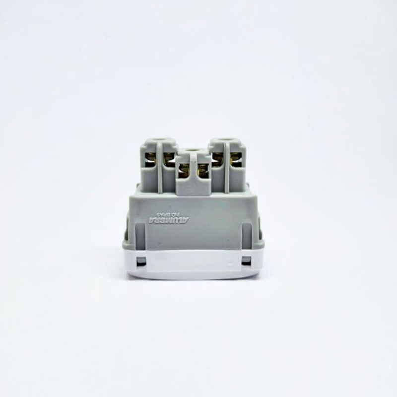 Módulo Tomada 2P+T 10A/250V Branca Gracia