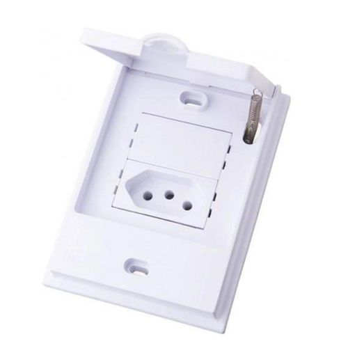 Tomada 2P+T 20A/250V com Proteção IP54 para Áreas Externas BL´Acqua