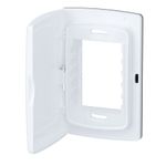 Placa 3 Postos 4x2 sem Suporte IP54 para Áreas Externas Branca Composé