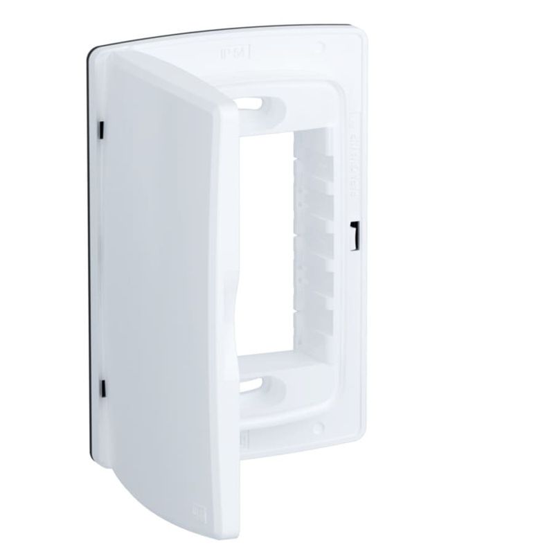 Placa 3 Postos 4x2 sem Suporte IP54 para Áreas Externas Branca Composé