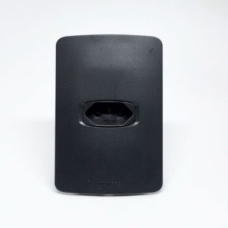 Conjunto Tomada 2P+T 10A/250V 4x2 Preto Gracia Maxx