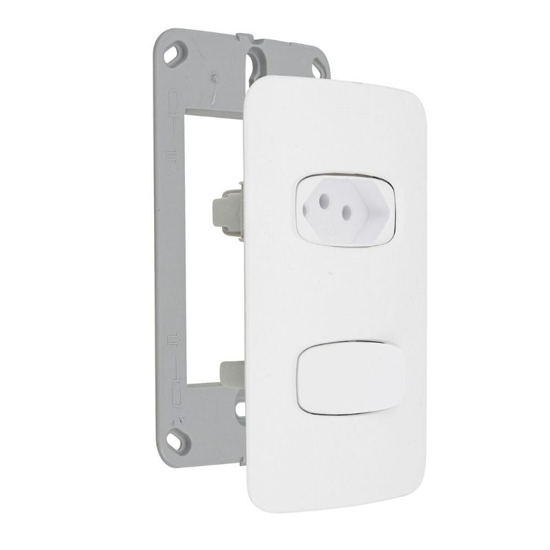 Conjunto Interruptor Simples + Tomada 2P+T 10A 4x2 Branco Gracia