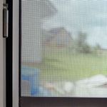 Trava de Encaixe para Tela Mosquiteira Branca 04 Peças