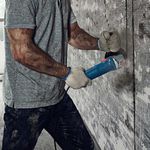 Esmerilhadeira Angular 4.1/2" (115mm) 710W GWS 700 220V Bosch